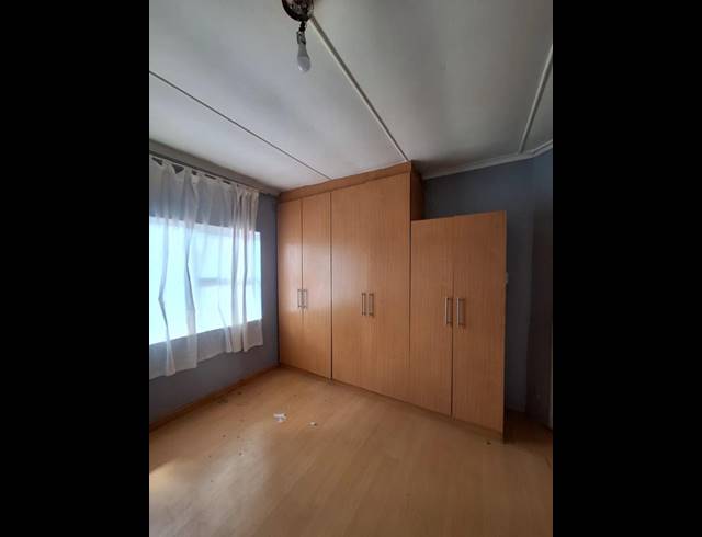 3 BEDROOM PROPERTY TO RENT IN GOODWOOD CENTRAL